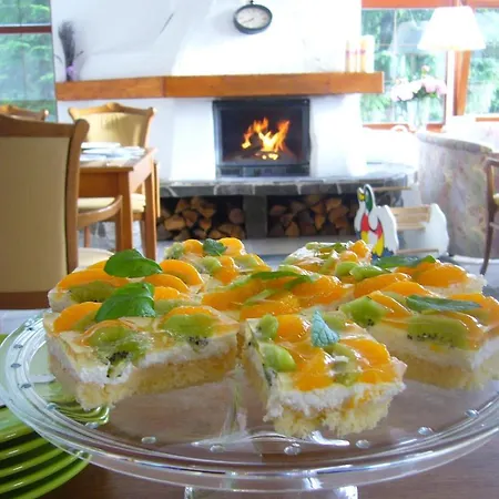 Pleso 3*